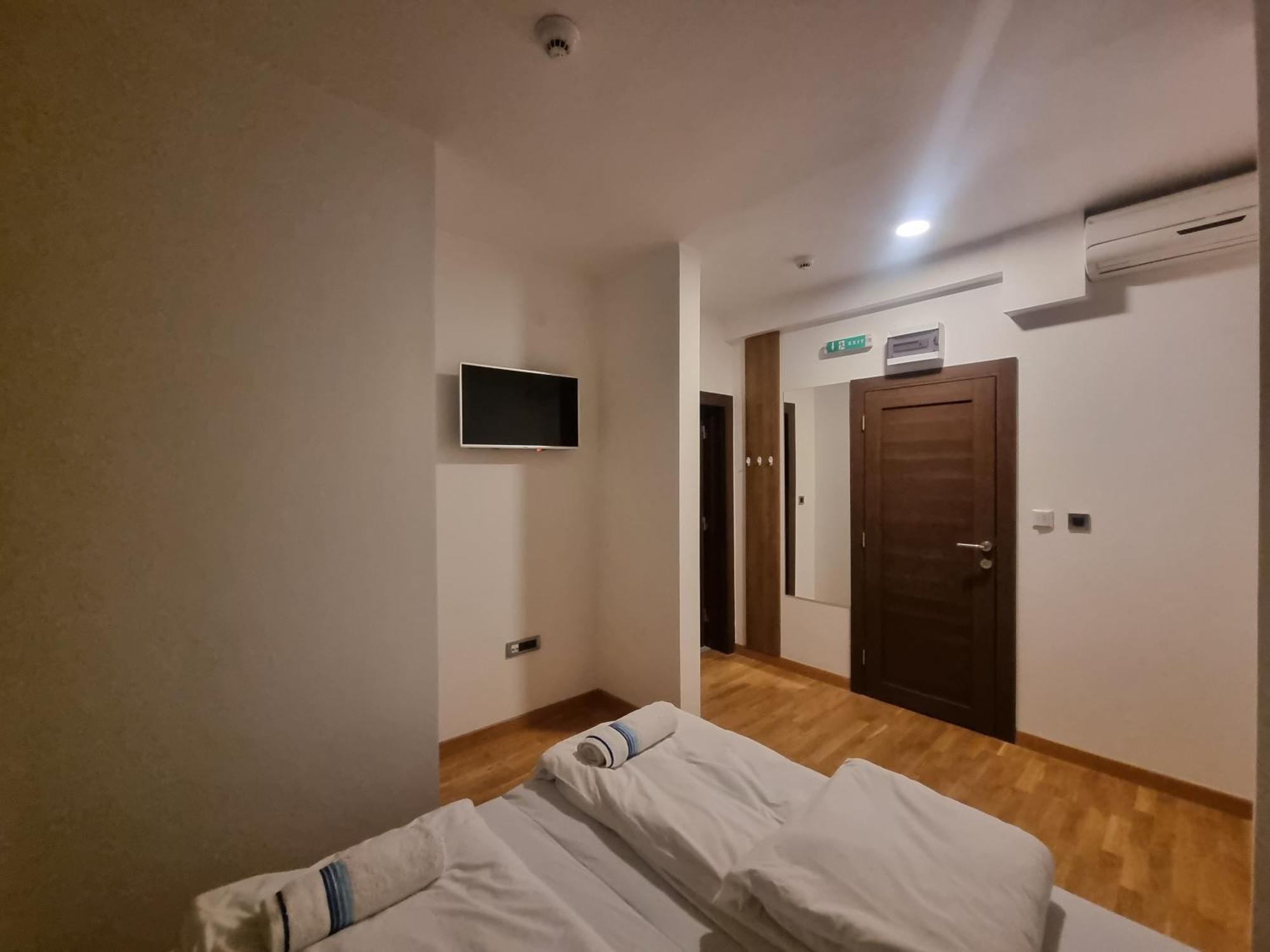 Ferienwohnung Gosnje Novi Sad Exterior foto